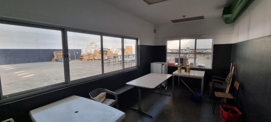 To Let commercial Property for Rent in Elsies River Industrial Western Cape